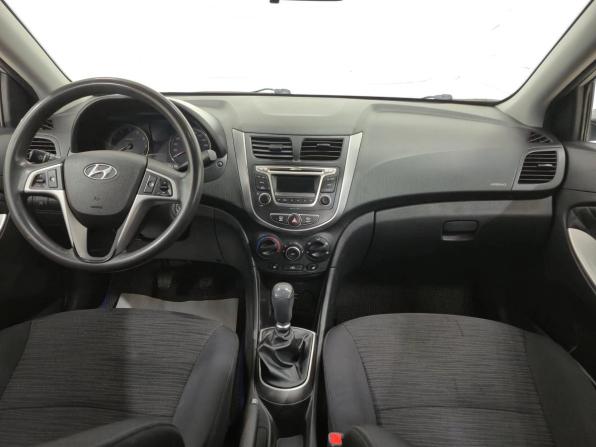 Hyundai Solaris I Рестайлинг с пробегом 2016 года, цена 715 000 рублей, 200576 км, седан, Автокод Объявления