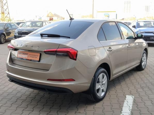 Skoda Rapid II с пробегом 2022 года, цена 2 180 000 рублей, 16500 км, лифтбек, Автокод Объявления