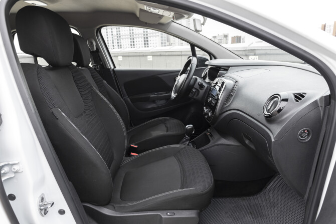 Renault Kaptur I с пробегом 2019 года, цена 1 299 000 рублей, 91000 км, внедорожник, Автокод Объявления