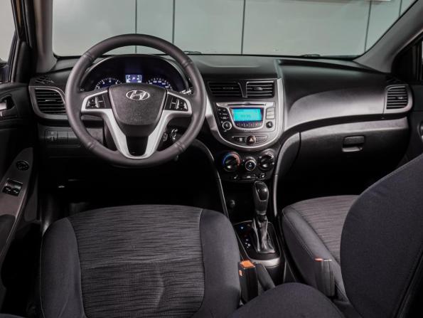 Hyundai Solaris I Рестайлинг с пробегом 2014 года, цена 1 009 000 рублей, 200821 км, седан, Автокод Объявления