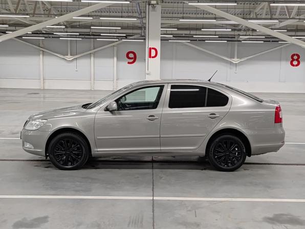 Skoda Octavia II (A5) Рестайлинг с пробегом 2011 года, цена 950 000 рублей, 161343 км, лифтбек, Автокод Объявления