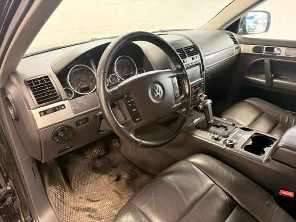 Volkswagen Touareg I Рестайлинг с пробегом 2008 года, цена 959 021 рубль, 392201 км, внедорожник, Автокод Объявления