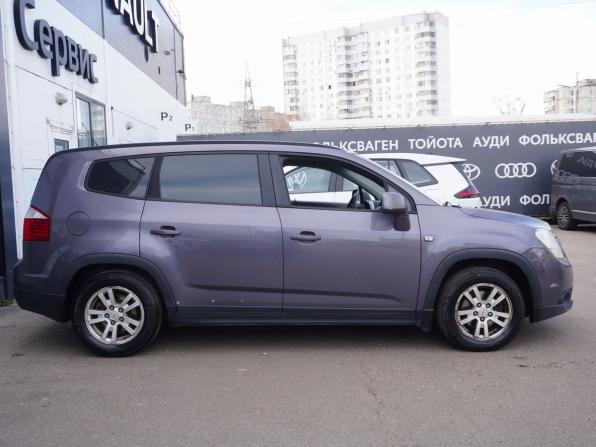 Chevrolet Orlando I с пробегом 2012 года, цена 900 000 рублей, 213942 км, компактвэн, Автокод Объявления