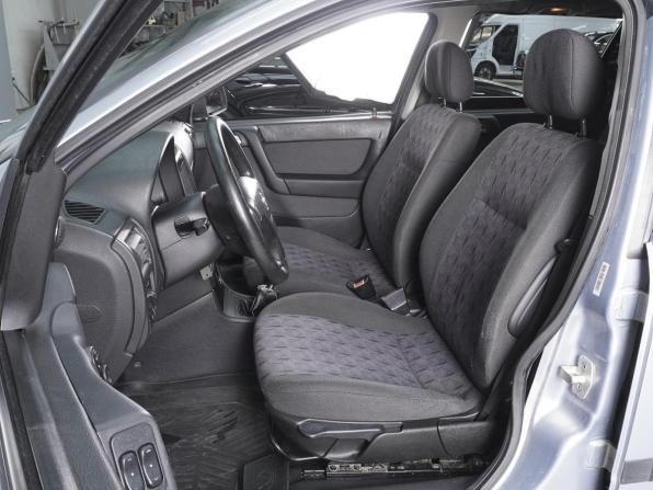 Opel Astra F с пробегом 2002 года, цена 370 000 рублей, 201939 км, универсал, Автокод Объявления