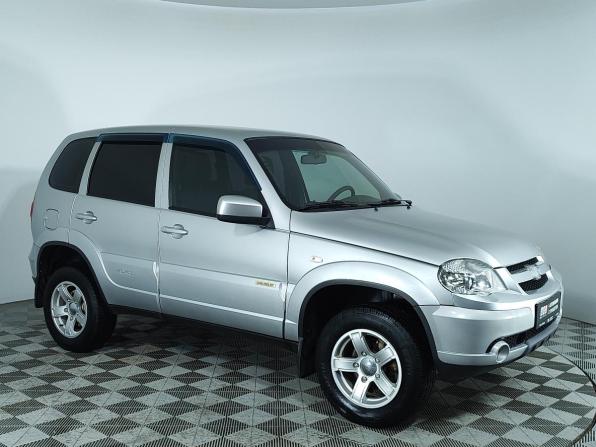 Chevrolet Niva I Рестайлинг с пробегом 2017 года, цена 818 000 рублей, 68591 км, внедорожник, Автокод Объявления