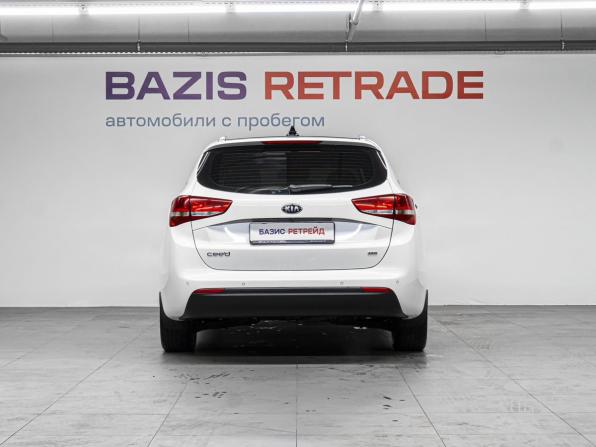 Kia Ceed II Рестайлинг с пробегом 2018 года, цена 1 290 000 рублей, 239600 км, хэтчбек, Автокод Объявления