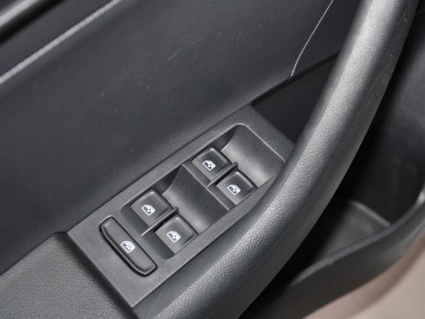 Volkswagen Polo VI с пробегом 2021 года, цена 1 579 900 рублей, 117719 км, лифтбек, Автокод Объявления