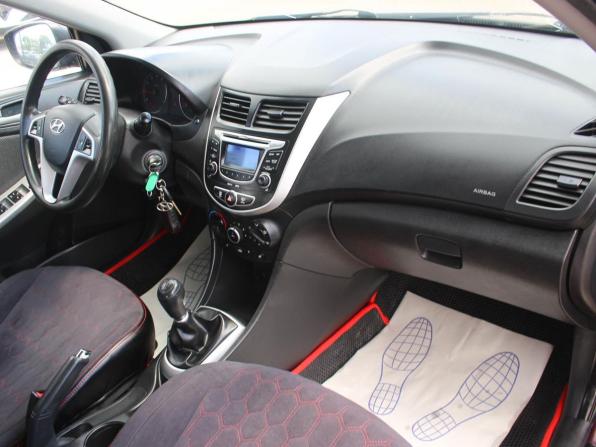 Hyundai Solaris I с пробегом 2012 года, цена 670 000 рублей, 154379 км, седан, Автокод Объявления