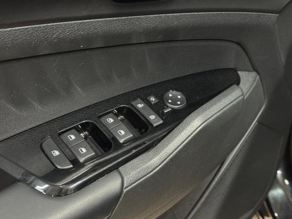 Kia Sportage V с пробегом 2023 года, цена 3 639 000 рублей, 21865 км, внедорожник, Автокод Объявления