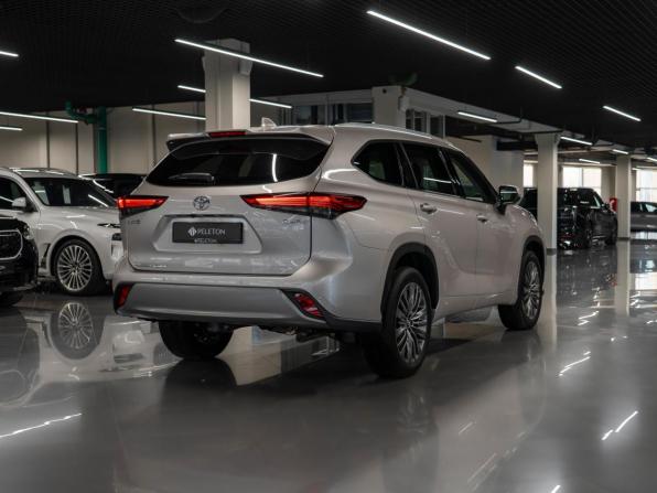 Toyota Highlander IV (XU70) с пробегом 2026 года, цена 6 000 000 рублей, 10 км, внедорожник, Автокод Объявления