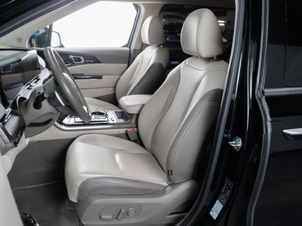 Kia Carnival IV с пробегом 2022 года, цена 4 300 000 рублей, 40348 км, минивэн, Автокод Объявления
