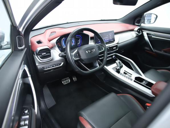 Geely Coolray I с пробегом 2022 года, цена 1 710 000 рублей, 43360 км, внедорожник, Автокод Объявления