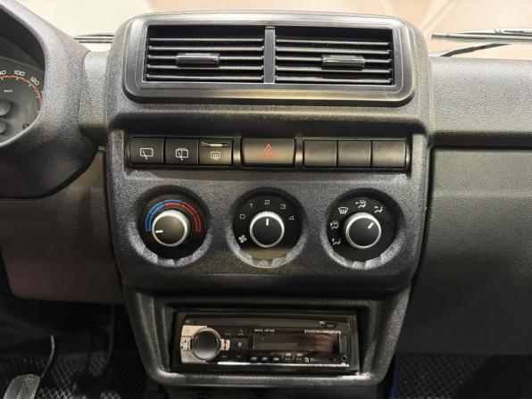 Lada (ВАЗ) Niva Legend с пробегом 2024 года, цена 825 000 рублей, 13147 км, внедорожник, Автокод Объявления
