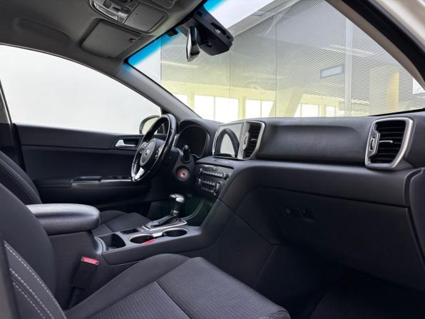 Kia Sportage IV с пробегом 2018 года, цена 1 680 000 рублей, 265014 км, внедорожник, Автокод Объявления