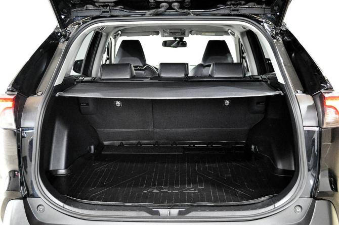 Toyota RAV4 V (XA50) с пробегом 2021 года, цена 3 599 000 рублей, 52000 км, внедорожник, Автокод Объявления