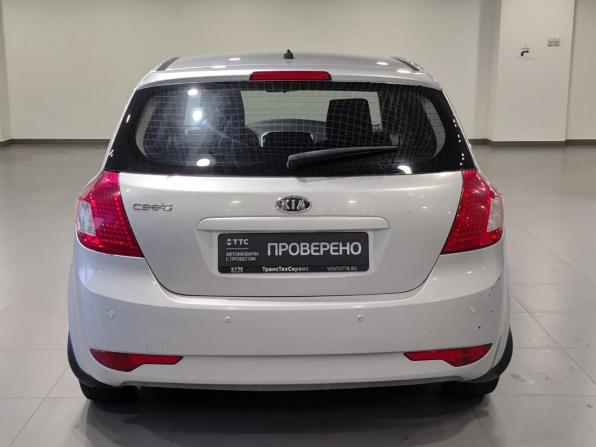 Kia Ceed I Рестайлинг с пробегом 2010 года, цена 605 000 рублей, 158505 км, хэтчбек, Автокод Объявления