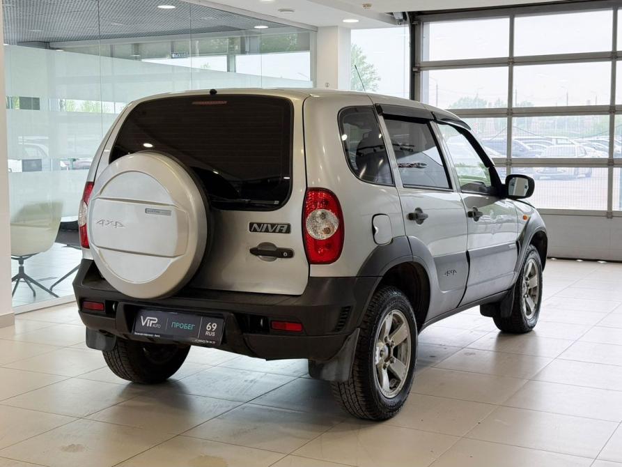 Chevrolet Niva I Рестайлинг Тверь  - изображение 6