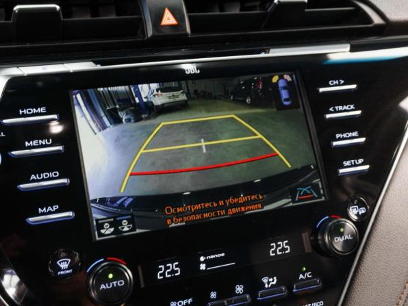 Toyota Camry VIII (XV70) с пробегом 2019 года, цена 2 699 000 рублей, 171714 км, седан, Автокод Объявления
