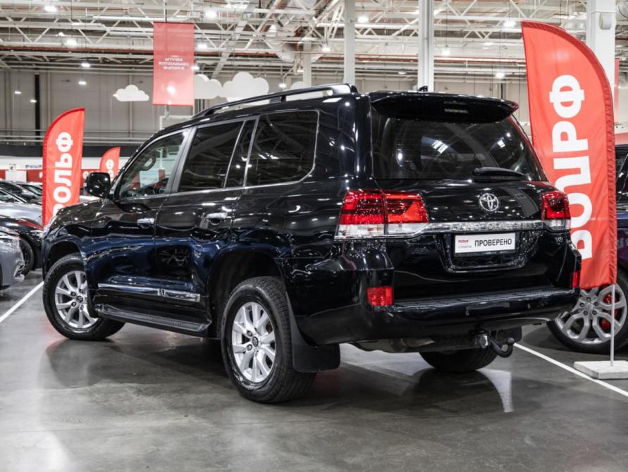 Toyota Land Cruiser 200 Series Рестайлинг 2 Санкт-Петербург  - изображение 9