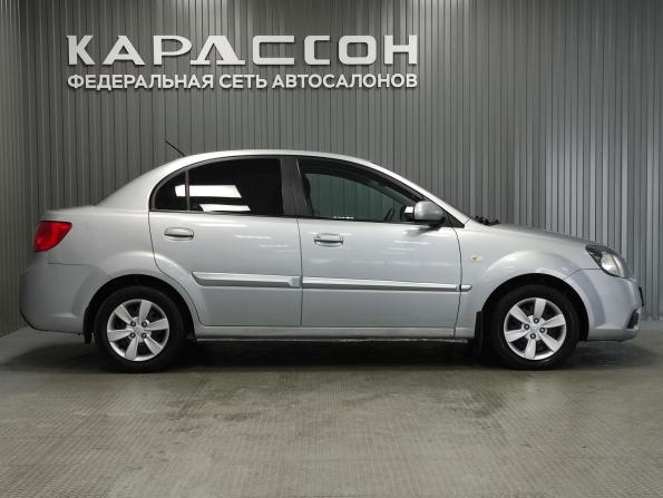 Kia Rio II с пробегом 2009 года, цена 469 000 рублей, 210500 км, хэтчбек, Автокод Объявления