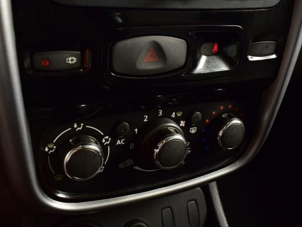 Renault Duster I с пробегом 2012 года, цена 806 999 рублей, 204747 км, внедорожник, Автокод Объявления