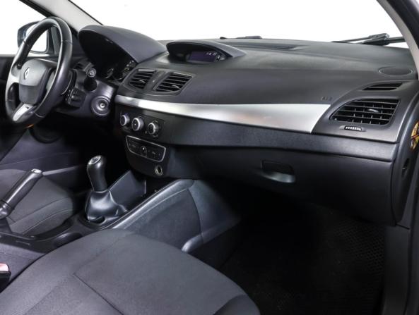 Renault Megane III Рестайлинг с пробегом 2012 года, цена 667 000 рублей, 169000 км, хэтчбек, Автокод Объявления