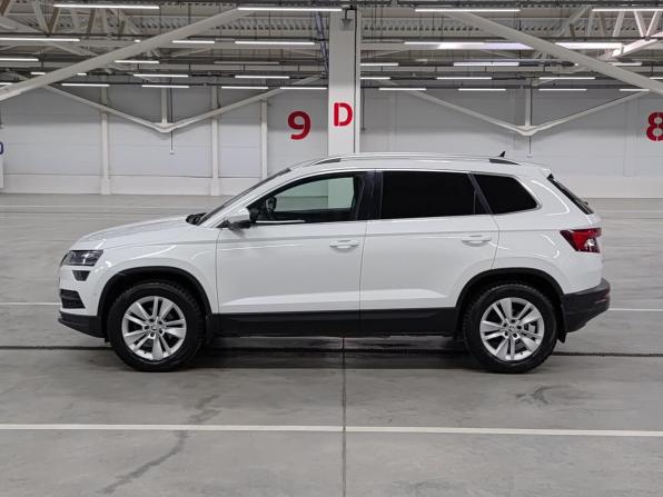 Skoda Karoq I с пробегом 2019 года, цена 2 280 000 рублей, 40960 км, внедорожник, Автокод Объявления