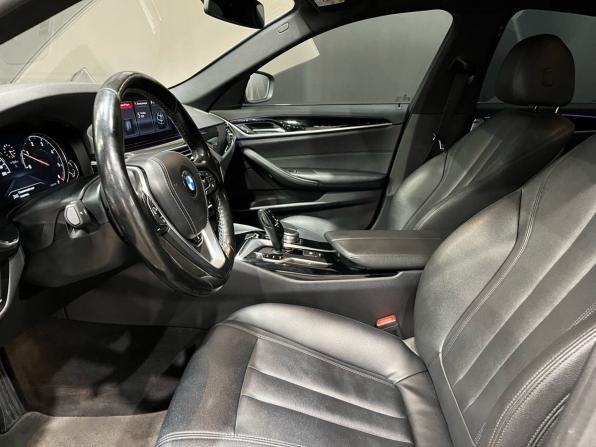 BMW 5 серии VII (G30/G31/G38) с пробегом 2018 года, цена 2 570 000 рублей, 200649 км, седан, Автокод Объявления