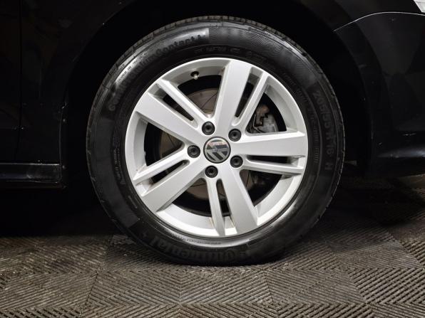 Volkswagen Jetta VI Рестайлинг с пробегом 2014 года, цена 839 000 рублей, 243290 км, седан, Автокод Объявления