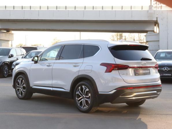 Hyundai Santa Fe IV Рестайлинг с пробегом 2022 года, цена 4 120 000 рублей, 54414 км, внедорожник, Автокод Объявления