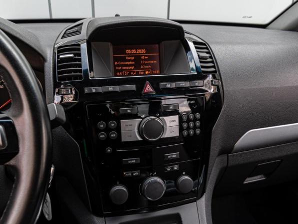 Opel Zafira B Рестайлинг с пробегом 2011 года, цена 699 000 рублей, 251903 км, компактвэн, Автокод Объявления