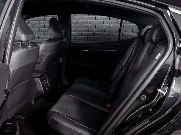 Toyota Camry IX (XV80) China Market с пробегом 2026 года, цена 4 315 000 рублей, 58 км, седан, Автокод Объявления