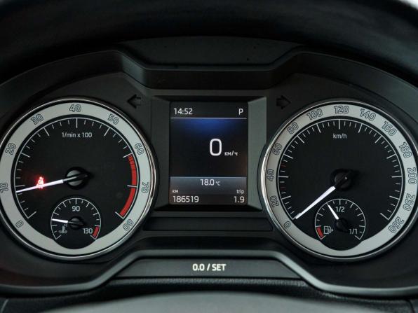 Skoda Octavia III (A7) Рестайлинг с пробегом 2018 года, цена 1 648 000 рублей, 186518 км, лифтбек, Автокод Объявления