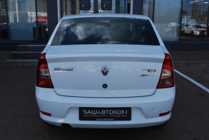 Renault Logan I Рестайлинг с пробегом 2015 года, цена 450 000 рублей, 134700 км, седан, Автокод Объявления