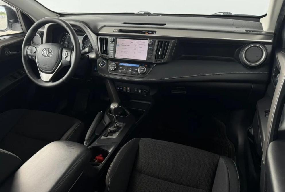 Toyota RAV4 IV (XA40) Рестайлинг Киров  - изображение 10