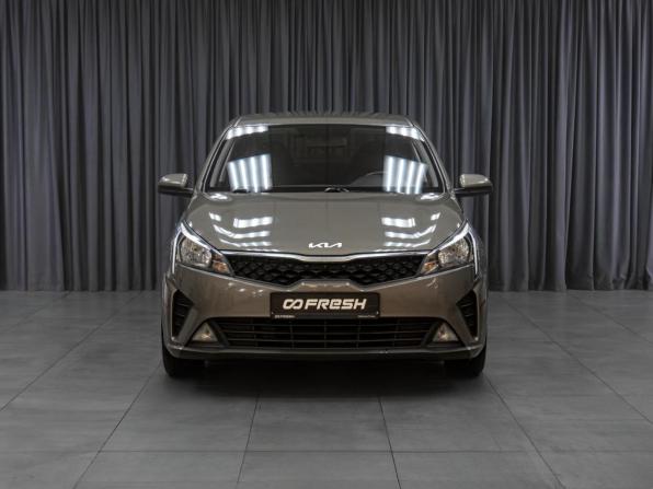Kia Rio IV Рестайлинг с пробегом 2021 года, цена 1 719 000 рублей, 89789 км, седан, Автокод Объявления