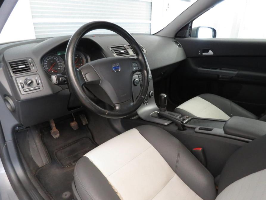 Volvo C30 I Санкт-Петербург  - изображение 7