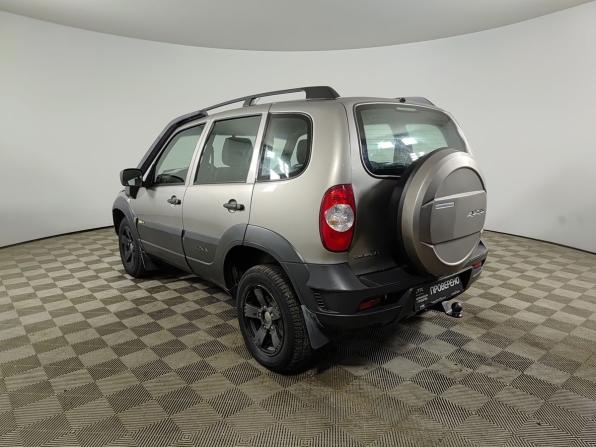 Chevrolet Niva I Рестайлинг с пробегом 2016 года, цена 710 000 рублей, 128116 км, внедорожник, Автокод Объявления