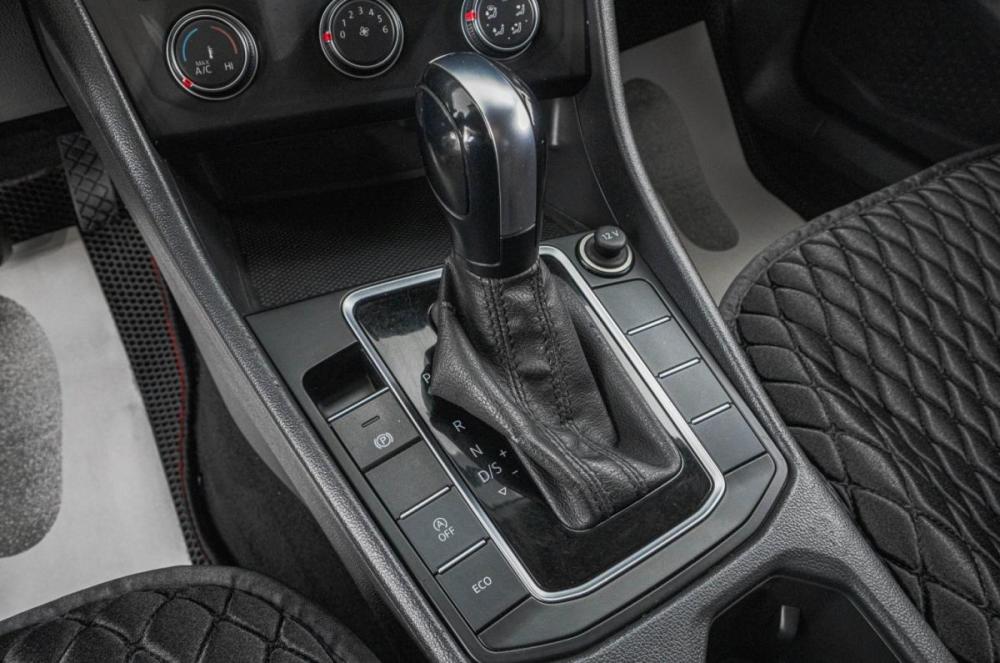 Volkswagen Jetta VII Барнаул  - изображение 21