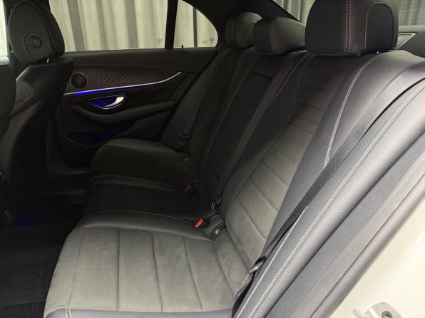 Mercedes-Benz E-Класс V (W213 S213 C238) Рестайлинг с пробегом 2021 года, цена 4 049 000 рублей, 122754 км, седан, Автокод Объявления