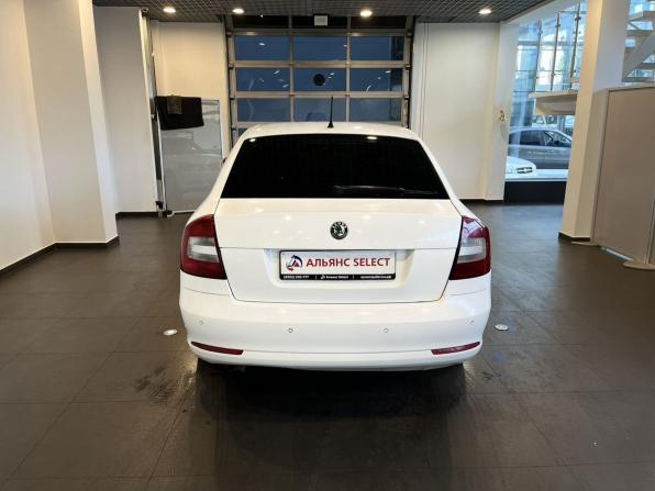 Skoda Octavia II (A5) Рестайлинг с пробегом 2011 года, цена 658 000 рублей, 233478 км, лифтбек, Автокод Объявления