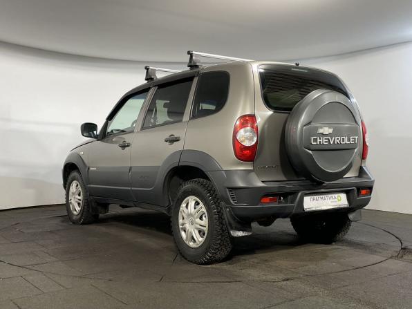 Chevrolet Niva I Рестайлинг с пробегом 2018 года, цена 719 900 рублей, 150000 км, внедорожник, Автокод Объявления