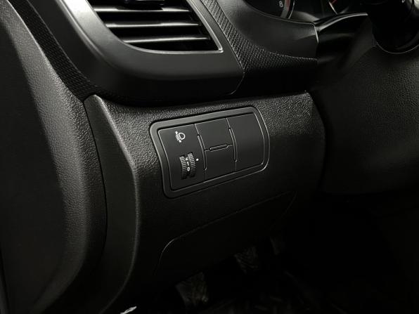Hyundai Solaris I с пробегом 2014 года, цена 610 000 рублей, 257565 км, хэтчбек, Автокод Объявления