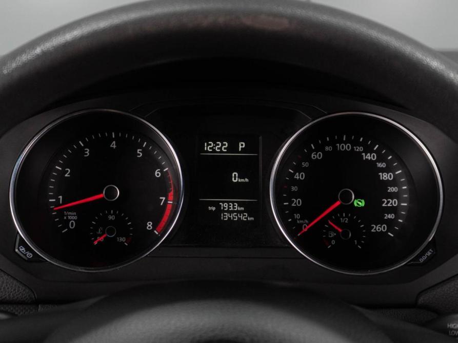 Volkswagen Jetta VI Рестайлинг Тюмень  - изображение 13