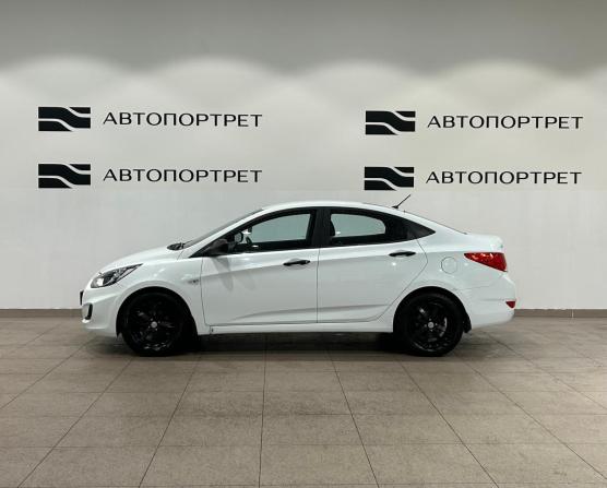 Hyundai Solaris I с пробегом 2012 года, цена 639 000 рублей, 153953 км, седан, Автокод Объявления