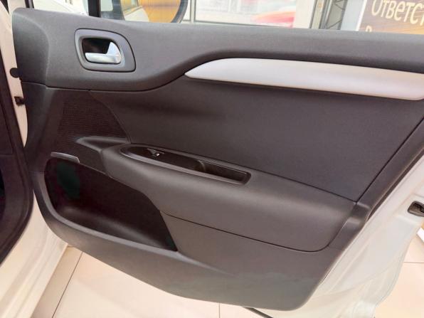 Citroen C4 II с пробегом 2011 года, цена 635 000 рублей, 157380 км, хэтчбек, Автокод Объявления