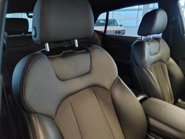 Audi Q8 I (4M) с пробегом 2019 года, цена 5 995 000 рублей, 71750 км, внедорожник, Автокод Объявления