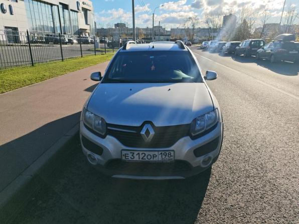 Renault Sandero II с пробегом 2017 года, цена 899 000 рублей, 188760 км, хэтчбек, Автокод Объявления