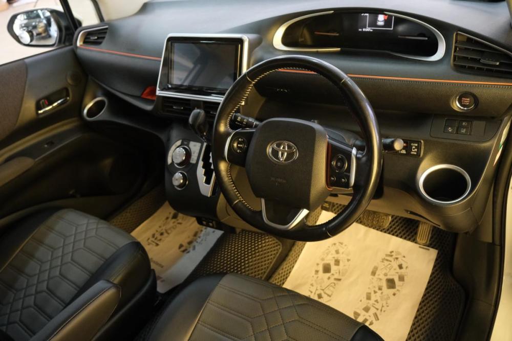 Toyota Sienta II Рестайлинг Омск  - изображение 11