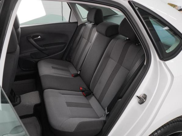 Volkswagen Polo V Рестайлинг с пробегом 2017 года, цена 1 074 000 рублей, 146864 км, седан, Автокод Объявления